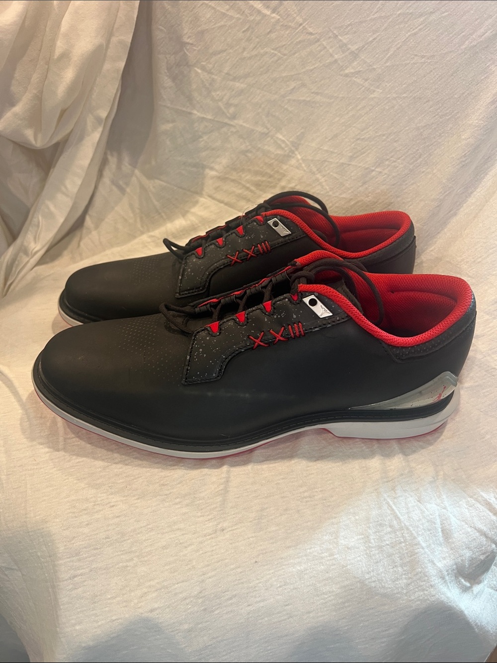 Men's Black and Red Golf Shoes - Sleek Performance Jordan size 10